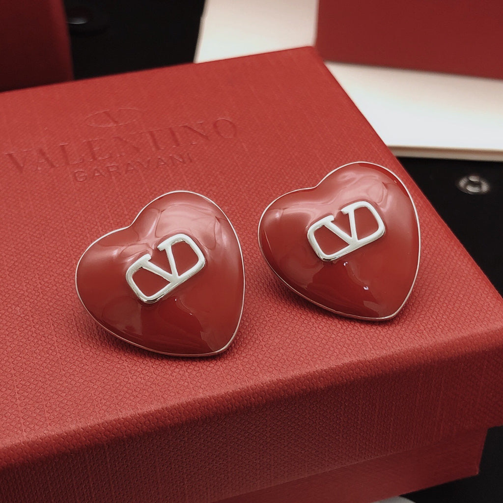 Heart Stud Earrings in Gold-Tone – Red – Design 02 main product view
