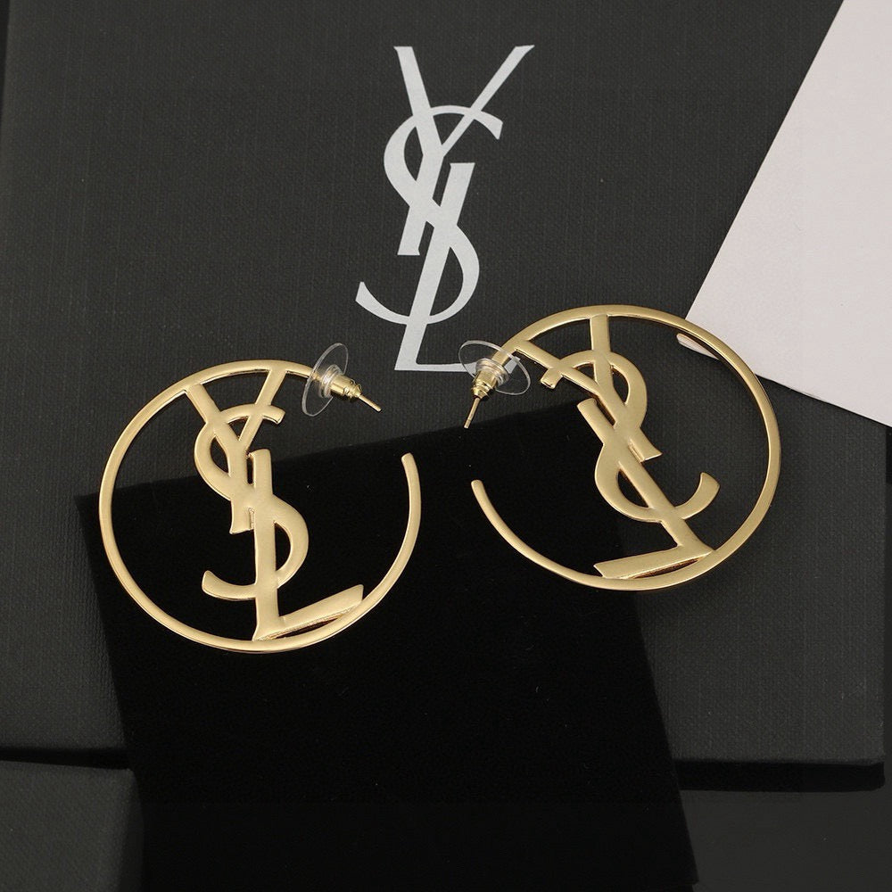 Geometric Emblem Brooch in Gold-Tone – Design 004 front product view