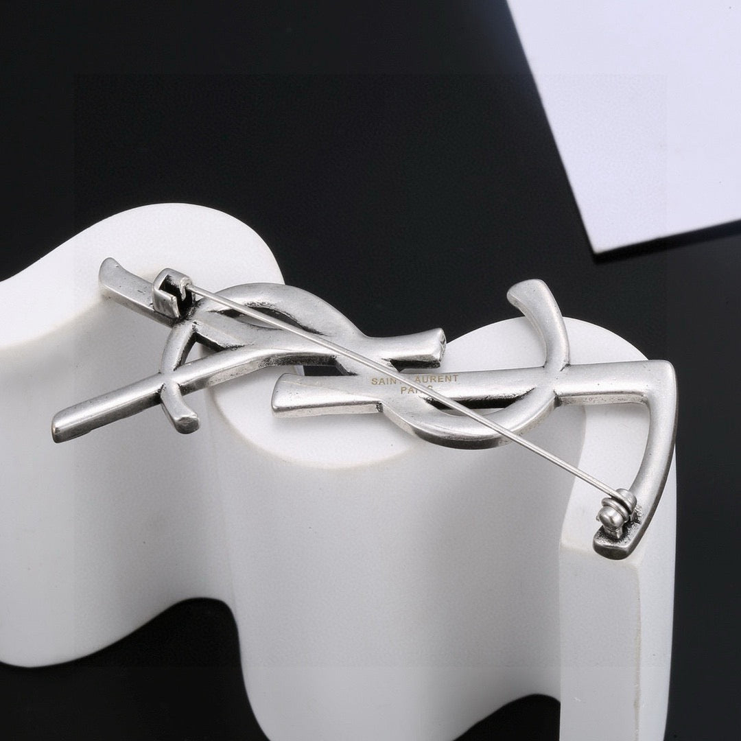 Geometric Emblem Brooch in Polished Metal-Tone – Design 017 main product view