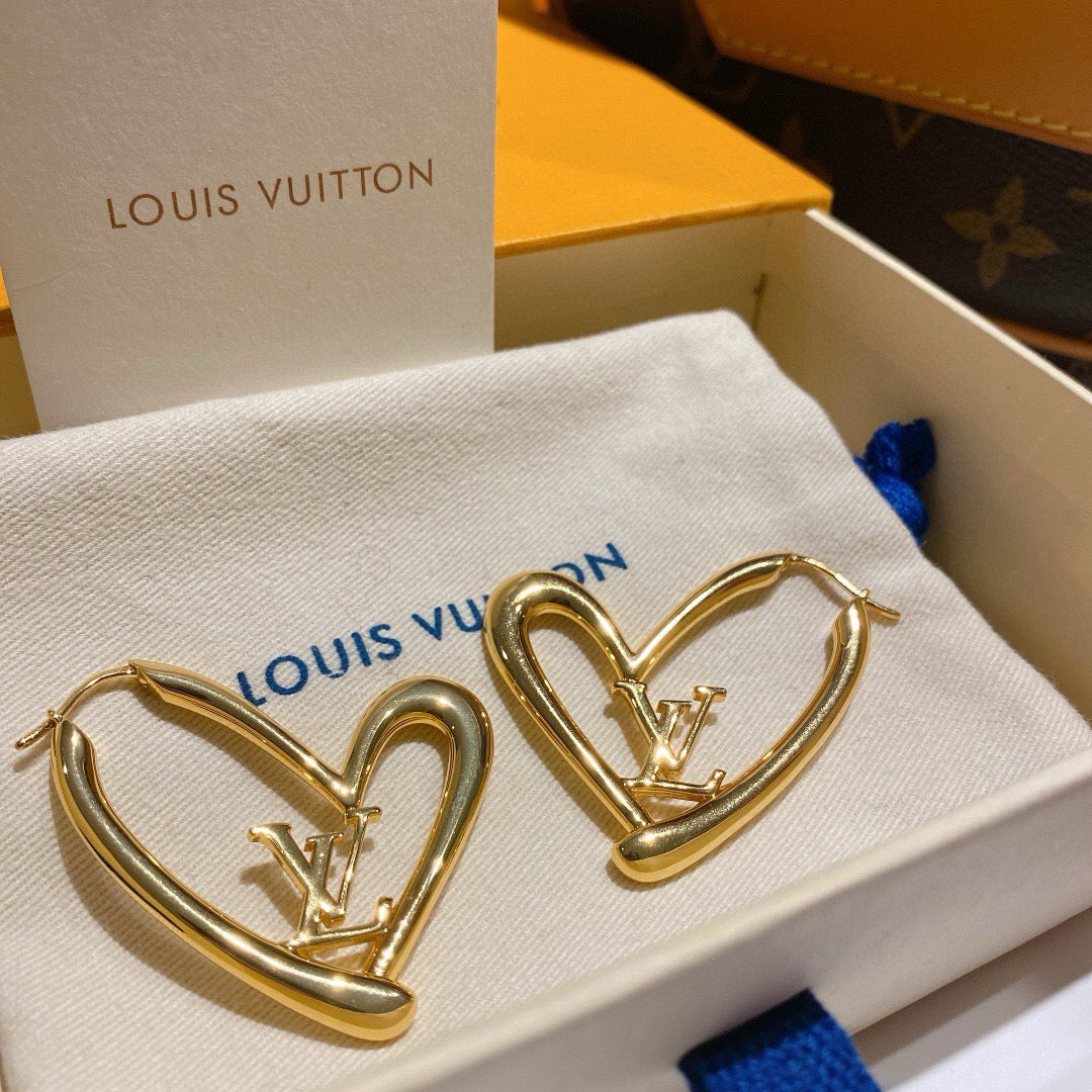 Heart Stud Earrings in Gold-Tone – Design 002 main product view