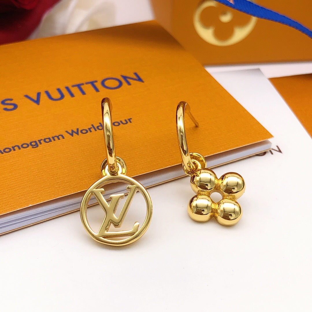 Geometric Emblem Stud Earrings in Gold-Tone – Design 024 main product view