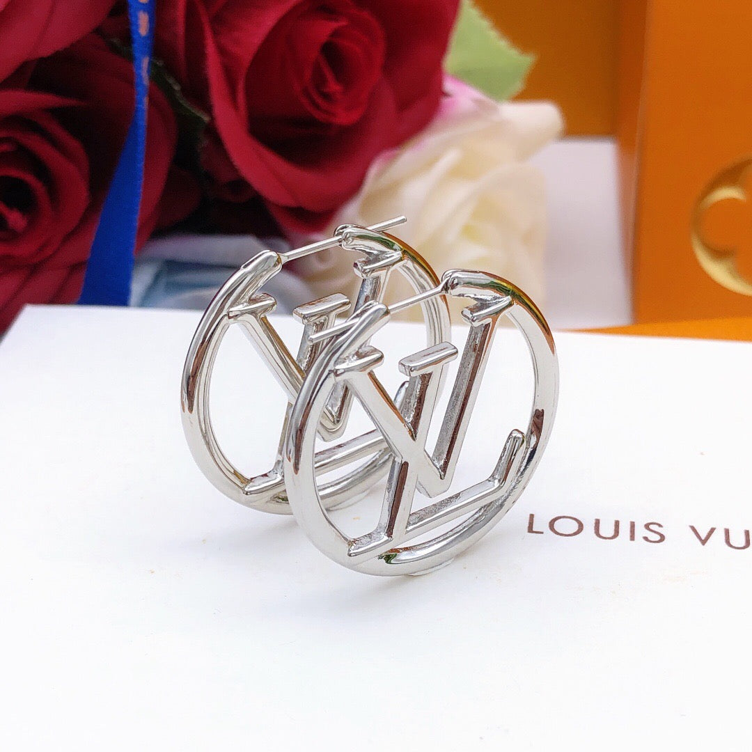 Round Statement Earrings in Gold-Tone – Design 009 main product view