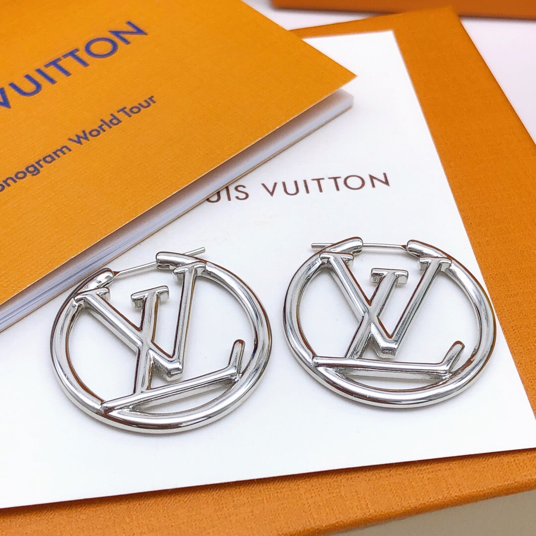 Round Statement Earrings in Gold-Tone – Design 009 close-up detail