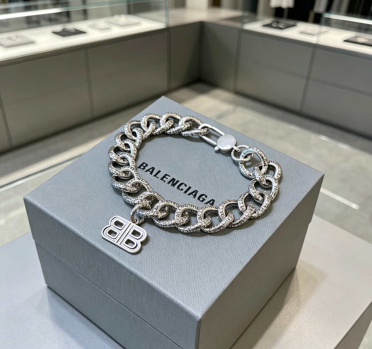 Geometric Emblem Bracelet in Polished Metal-Tone – Design 043 front product view