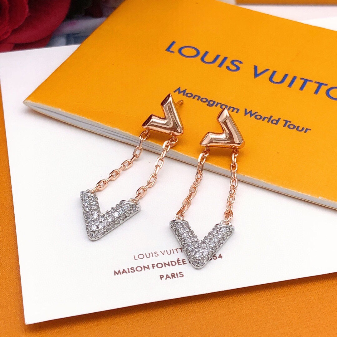 Geometric Emblem Stud Earrings in Rose-Gold-Tone – Rose Gold Detail – Design 004 front product view