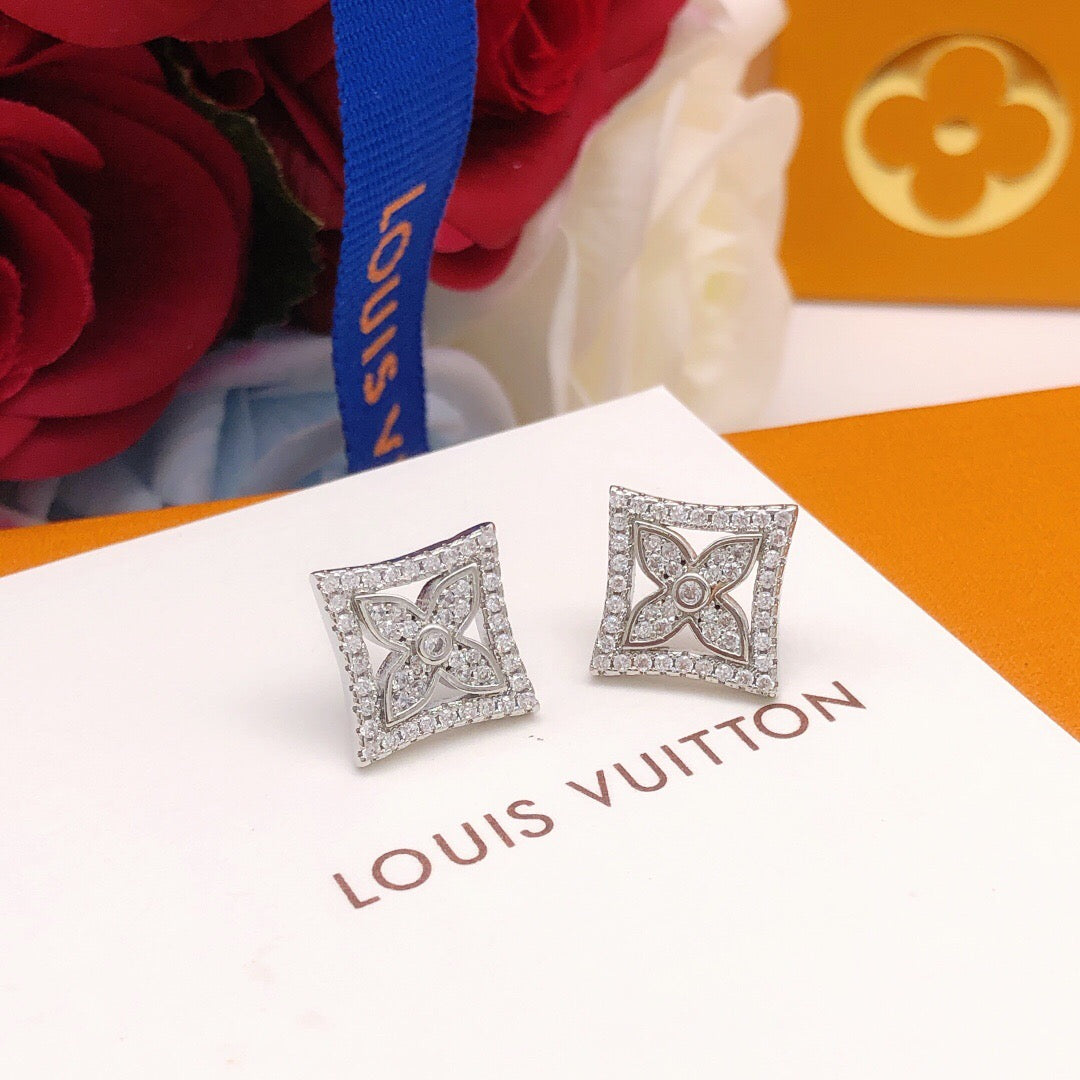 Geometric Emblem Stud Earrings in Silver-Tone – Silver Detail – Design 007 main product view