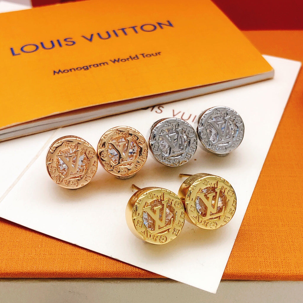 Round Stud Earrings in Rose-Gold-Tone – Rose Gold Detail front product view