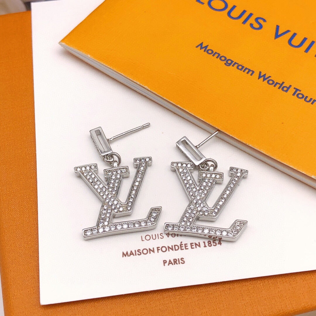 Geometric Emblem Pendant in Silver-Tone – Silver Detail – Design 002 main product view