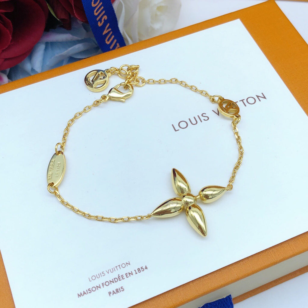 Geometric Emblem Bracelet in Gold-Tone – Design 039 front product view