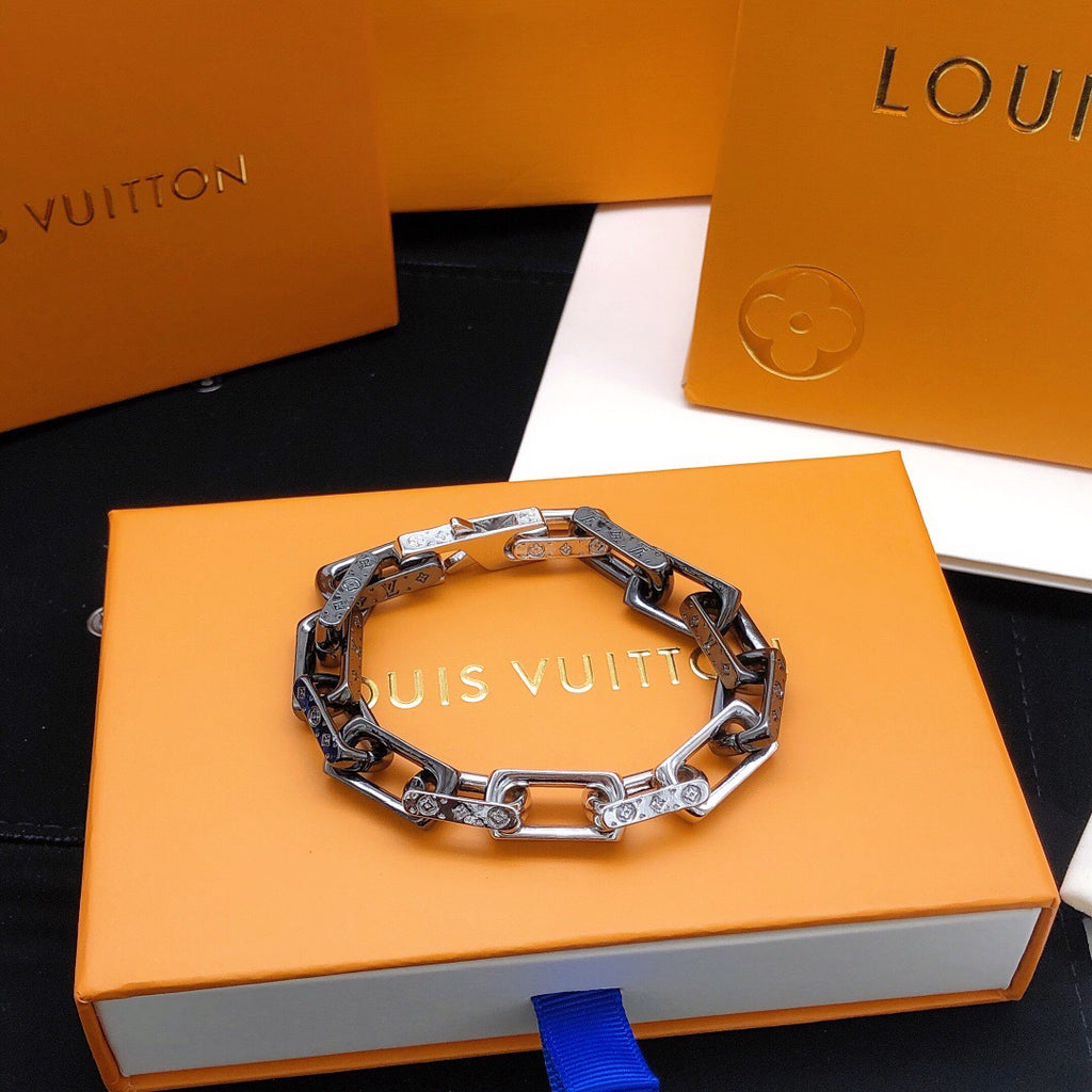 Geometric Emblem Bracelet in Polished Metal-Tone – Design 006 side detail