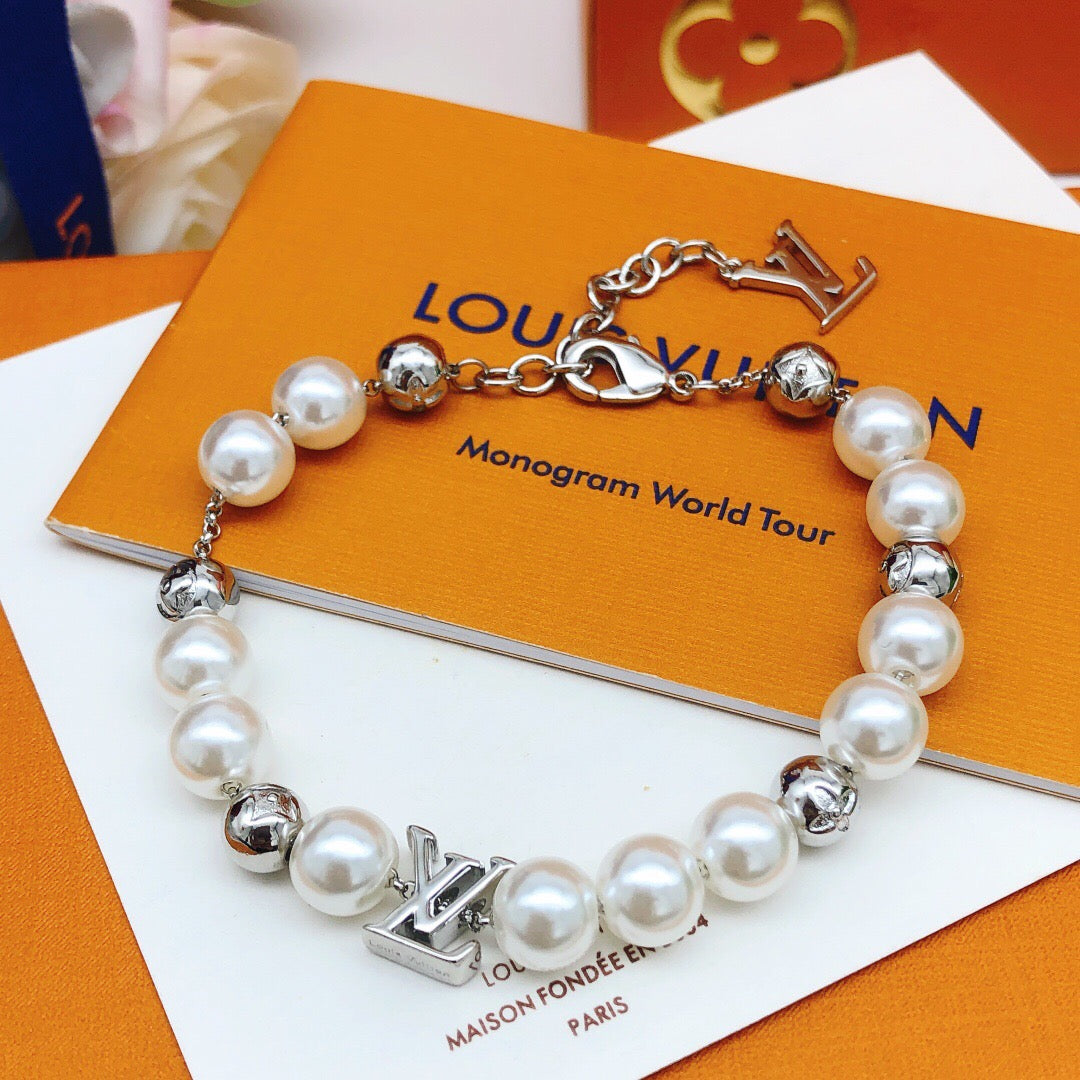 Geometric Emblem Bracelet in Gold-Tone – Pearl Detail – Design 006 main product view