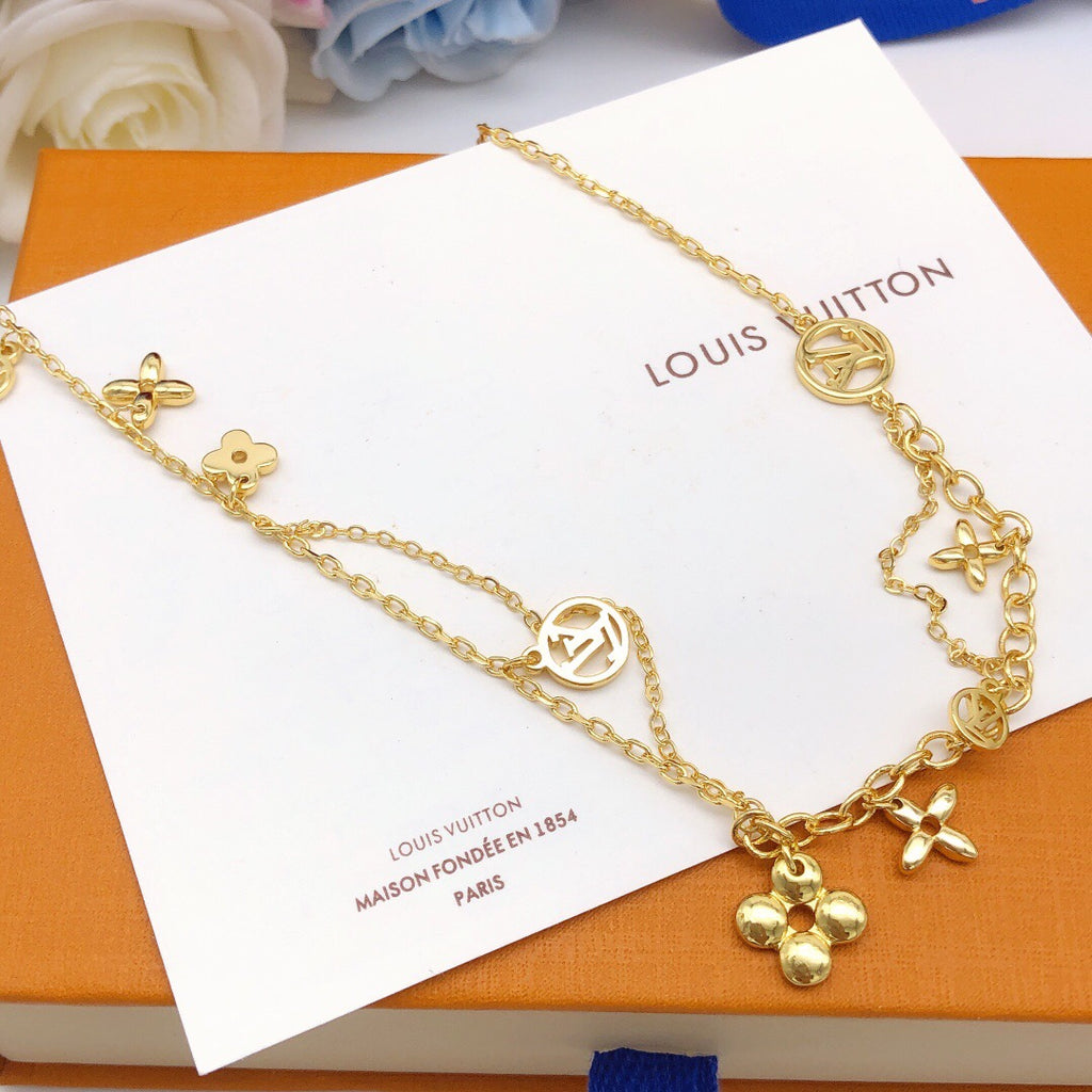 Floral Bracelet in Gold-Tone – Design 009 front product view