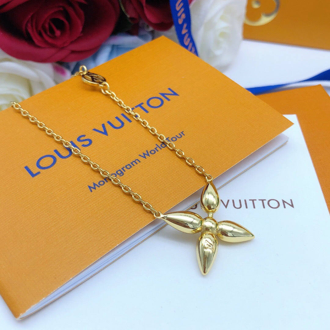 Geometric Emblem Bracelet in Gold-Tone – Design 030 front product view