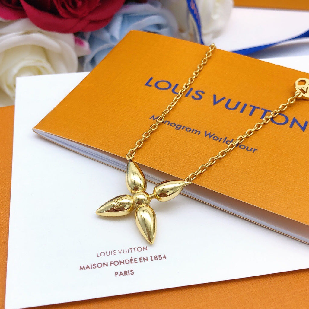 Geometric Emblem Bracelet in Gold-Tone – Design 030 main product view