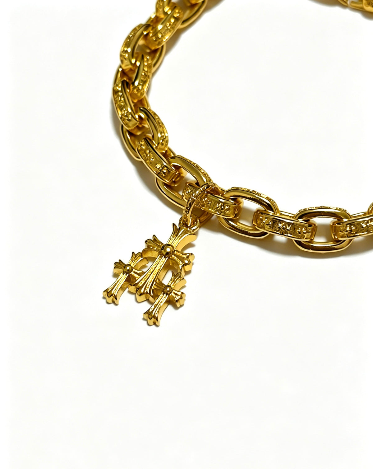 Cross Cuban-Link Bracelet in Antique Silver-Tone – Cuban Link – Design 05 styled product view
