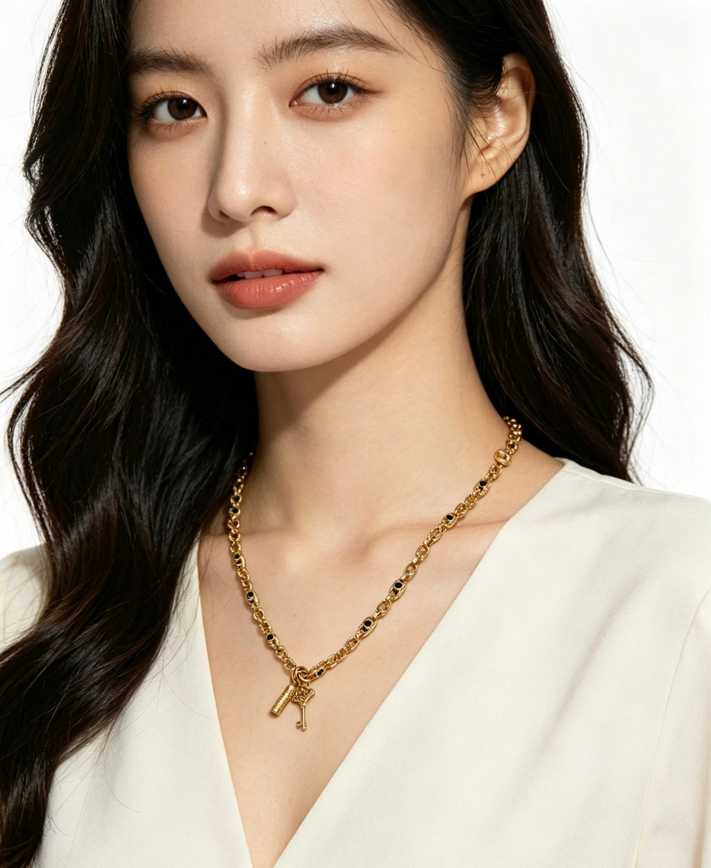 Cross Pendant Necklace in Antique Silver-Tone – Design 01 main product view