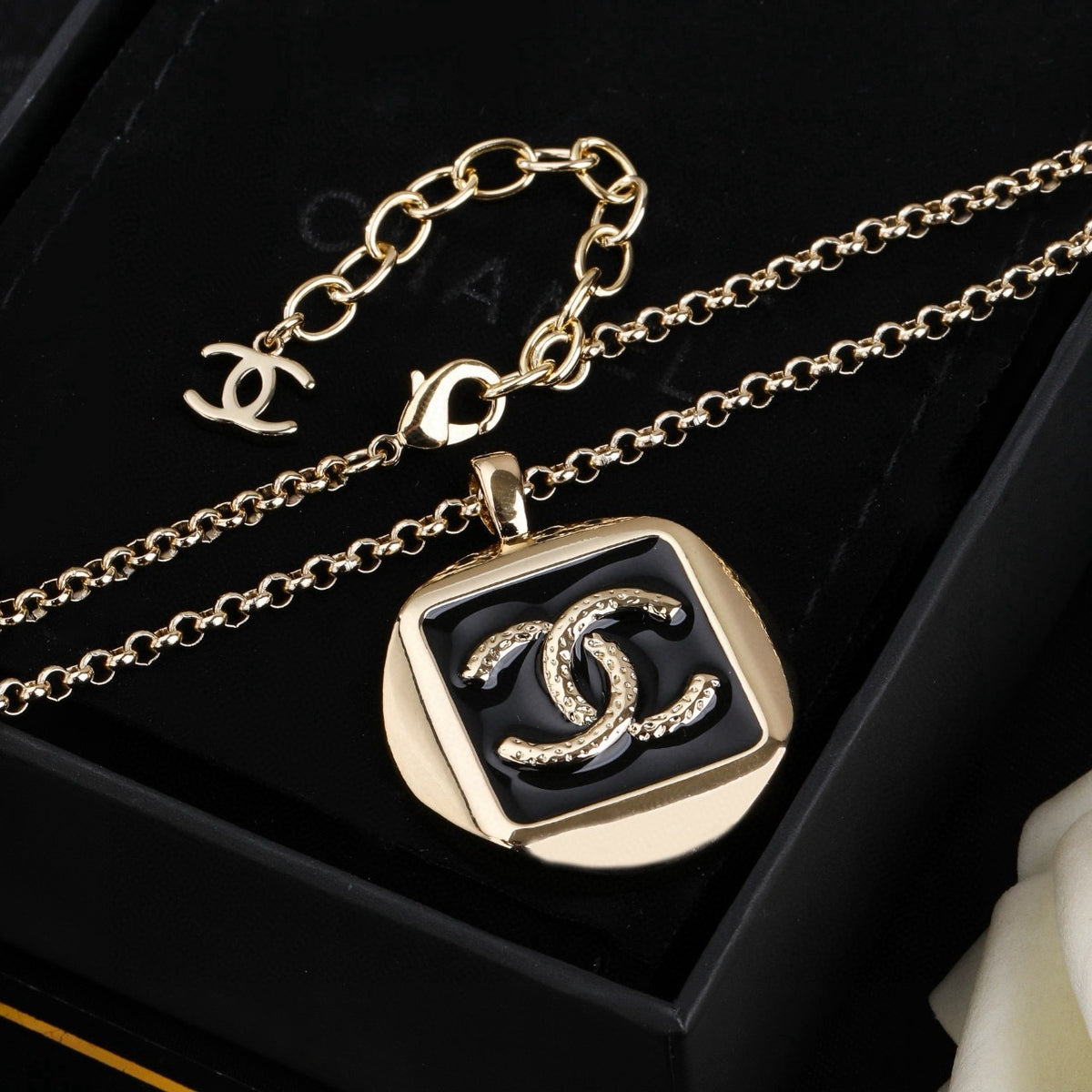 Signature Emblem Pendant Necklace in Polished Metal-Tone – Design 035 close-up detail