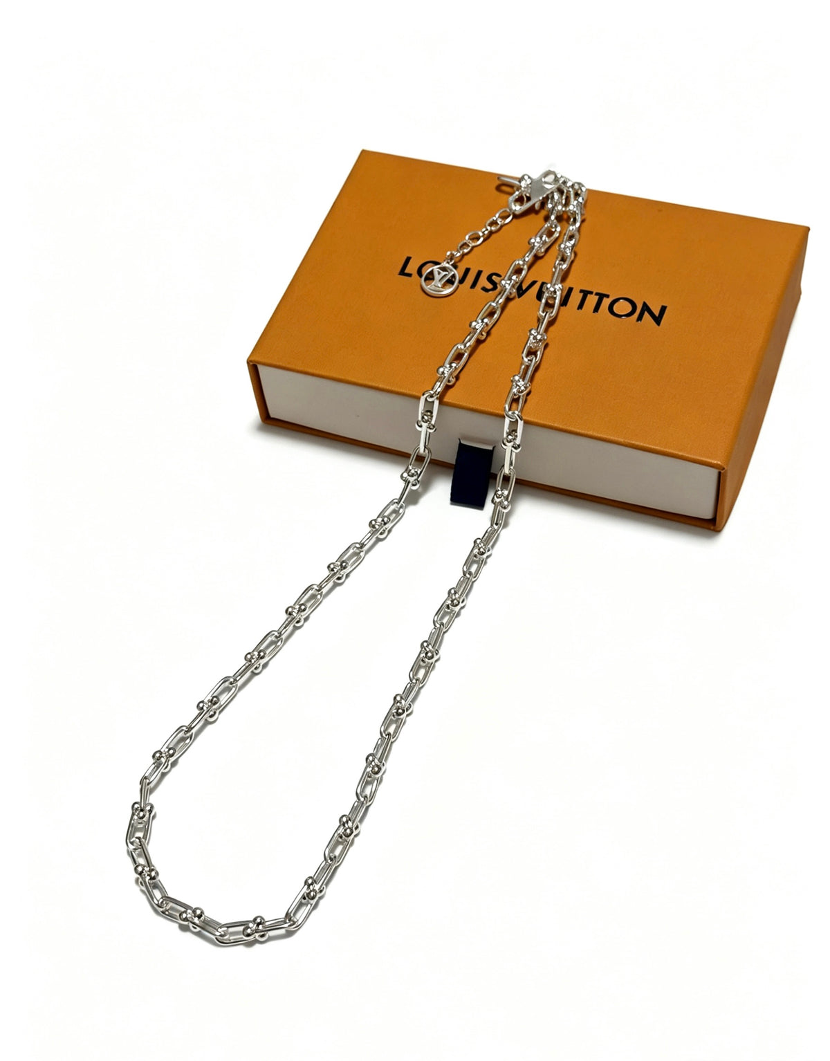 Geometric Emblem Pendant Necklace in Polished Metal-Tone – Design 008 side detail