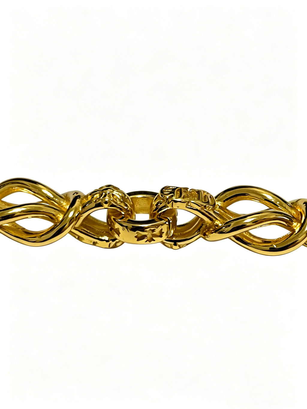 Cross Cuban-Link Bracelet in Antique Silver-Tone – Cuban Link – Design 13 side detail