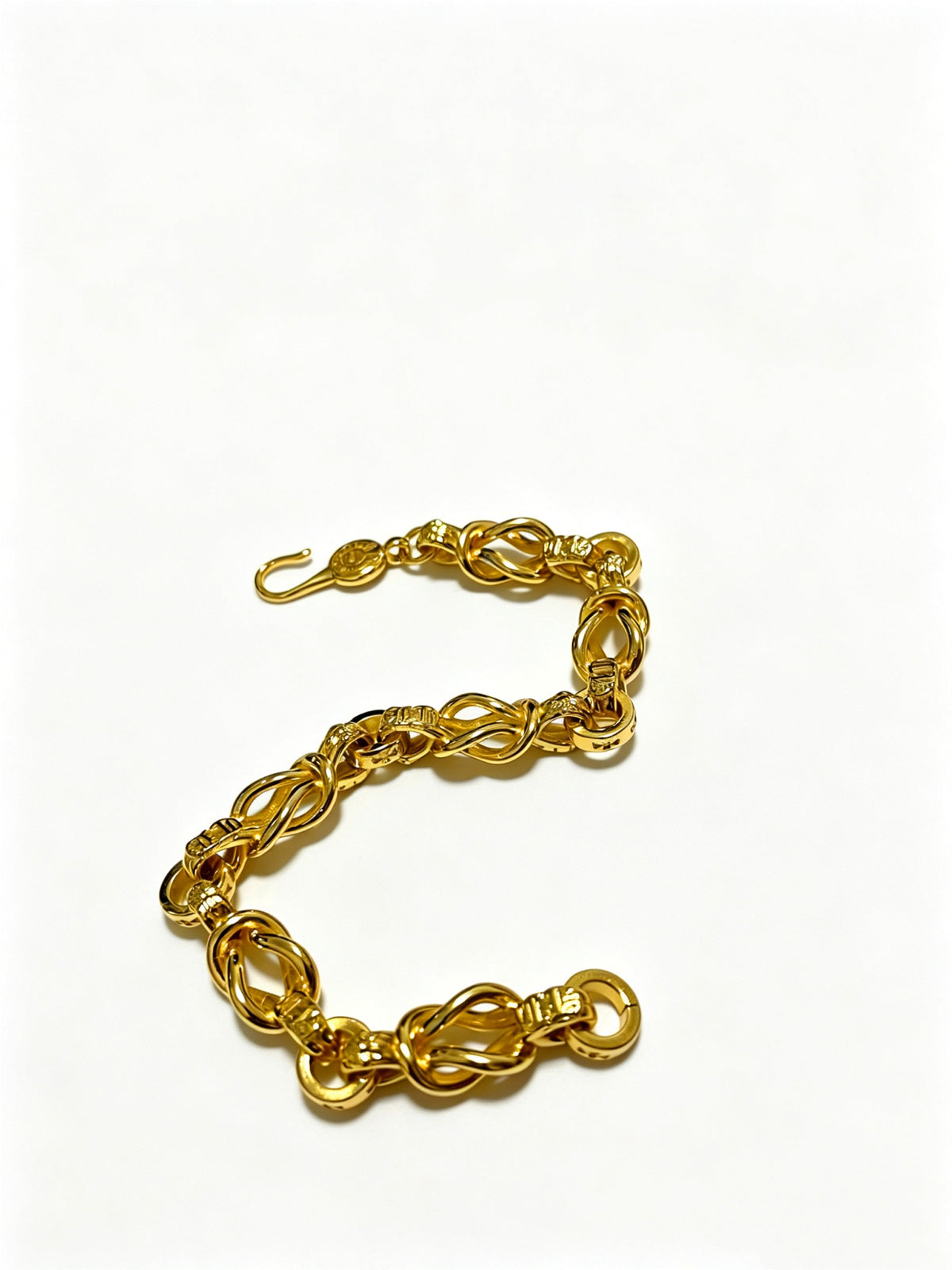 Cross Cuban-Link Bracelet in Antique Silver-Tone – Cuban Link – Design 13 detail view