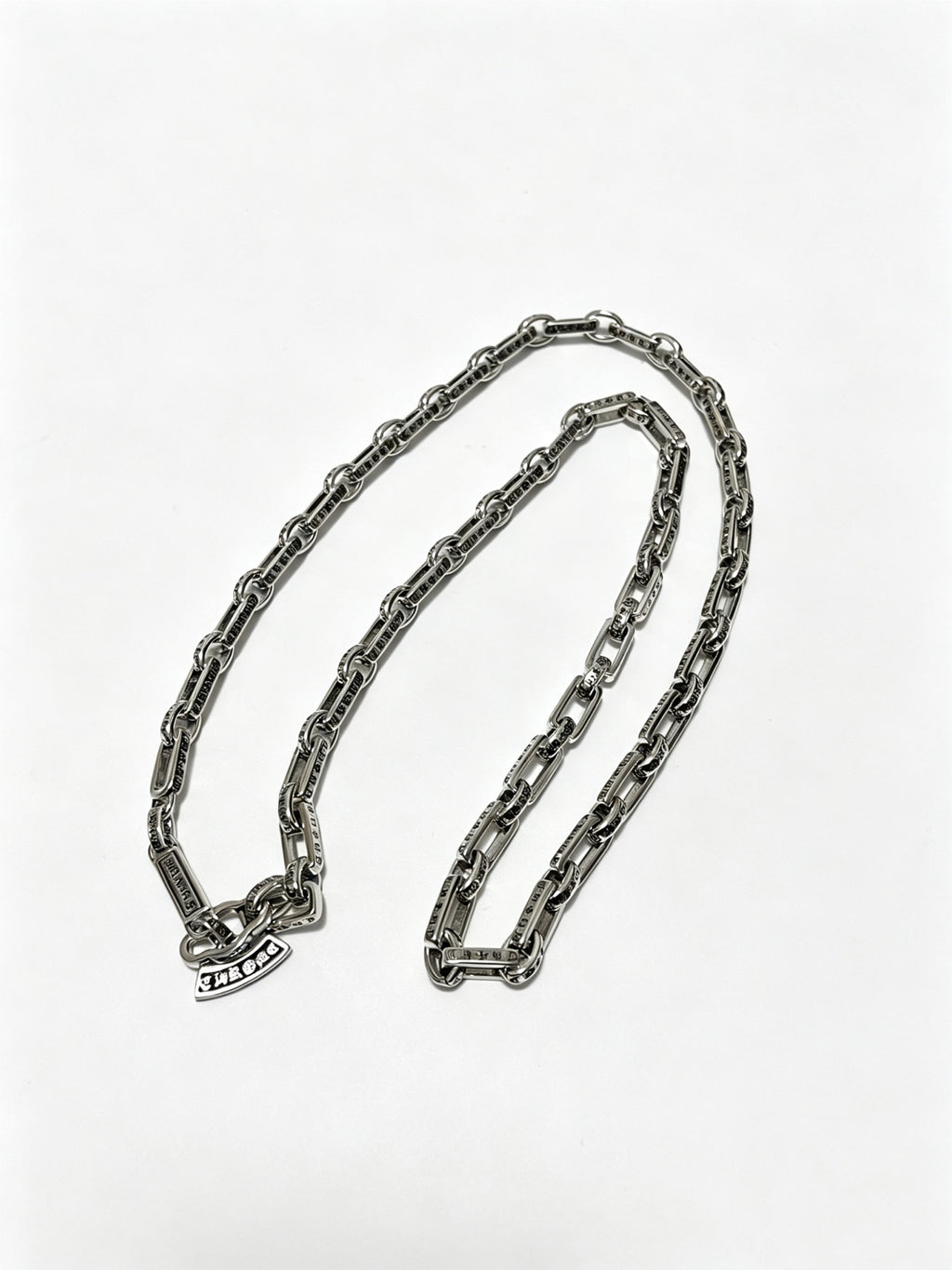 Cross Pendant Necklace in Antique Silver-Tone – Design 05 front product view
