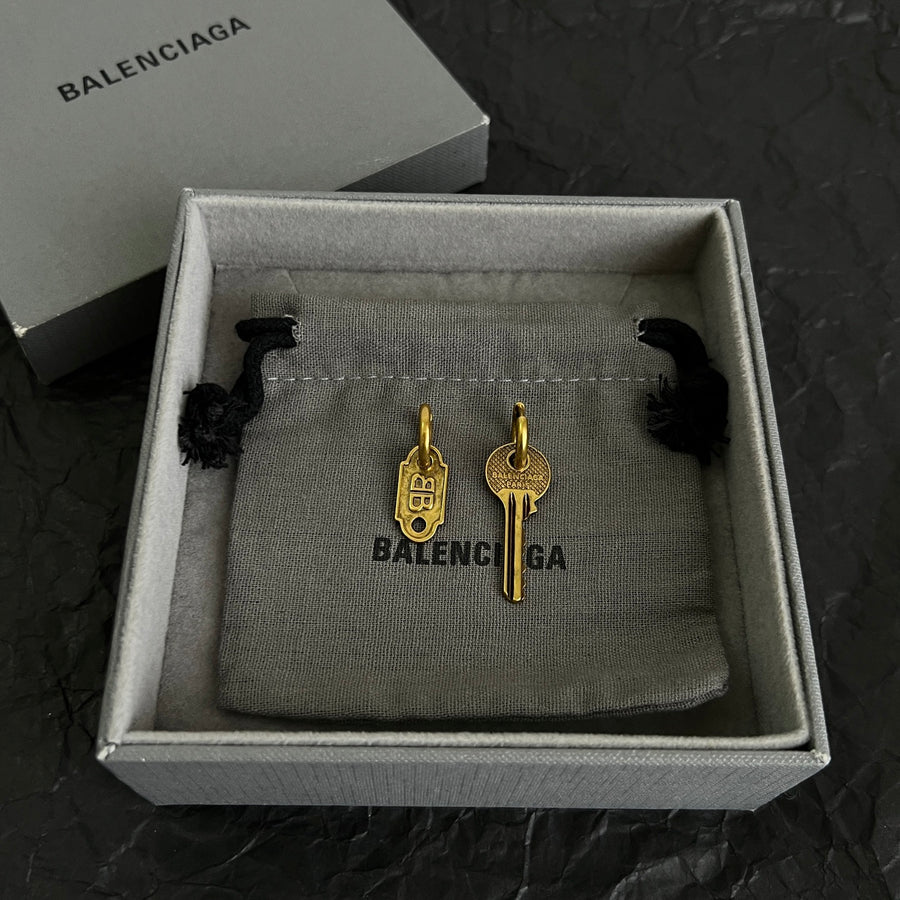 Ring Motif Statement Earrings in Polished Metal-Tone – Design 001 main product view
