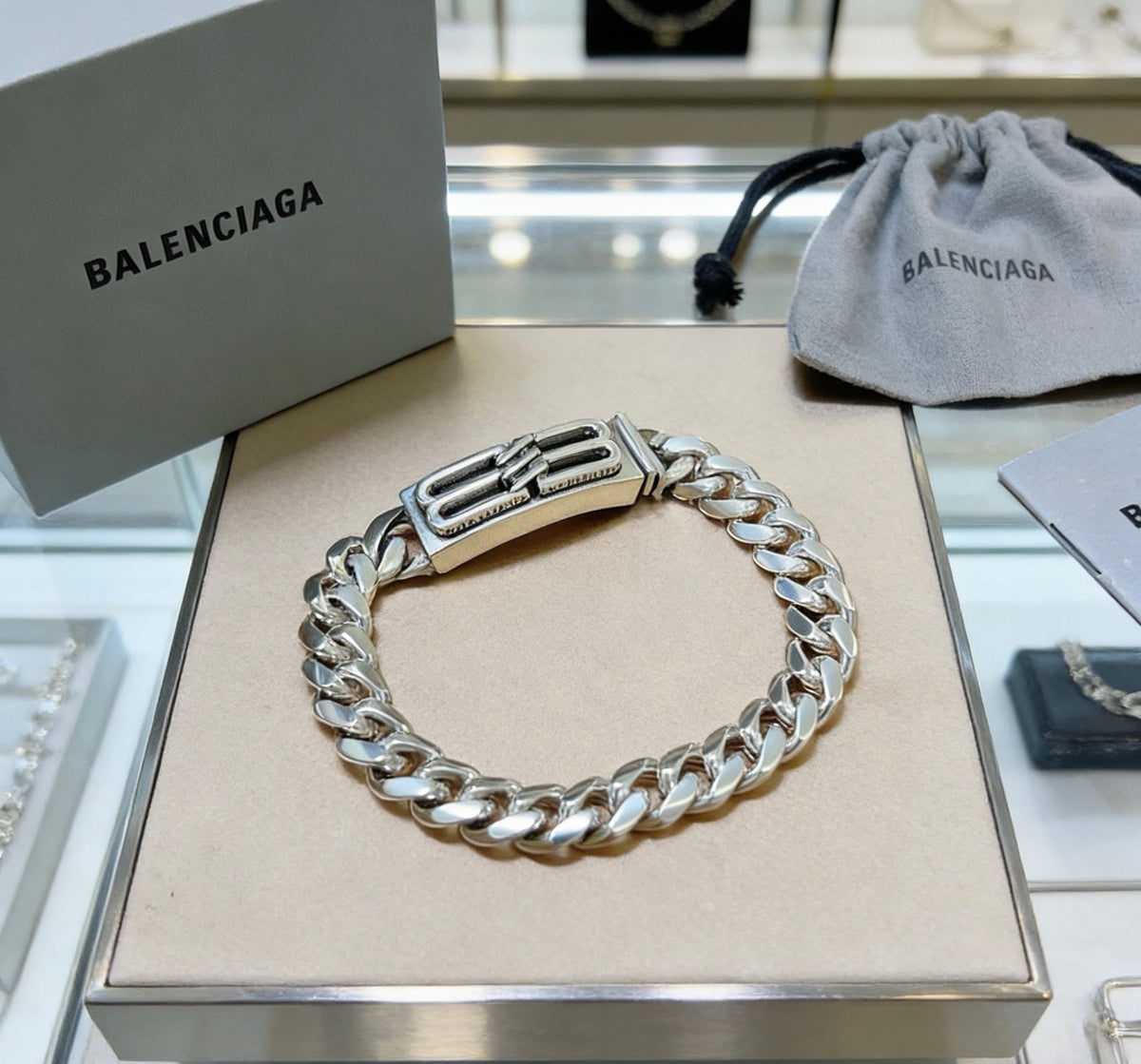 Geometric Emblem Bracelet in Polished Metal-Tone – Design 029 front product view