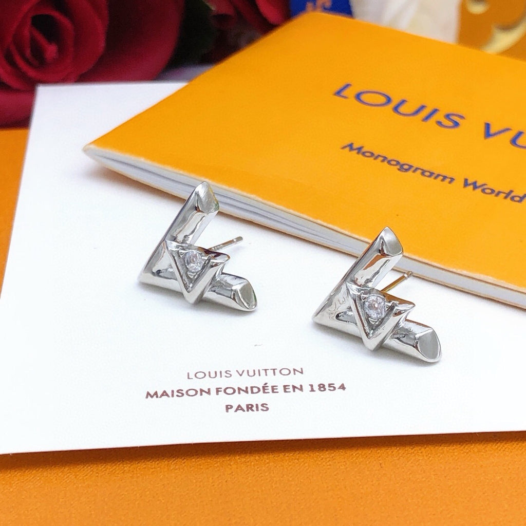 Geometric Emblem Stud Earrings in Silver-Tone – Silver Detail – Design 004 detail view