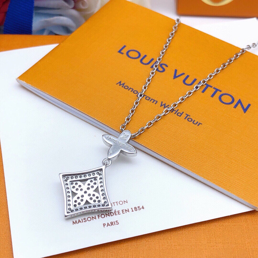 Geometric Emblem Pendant Necklace in Silver-Tone – Silver Detail – Design 003 side detail