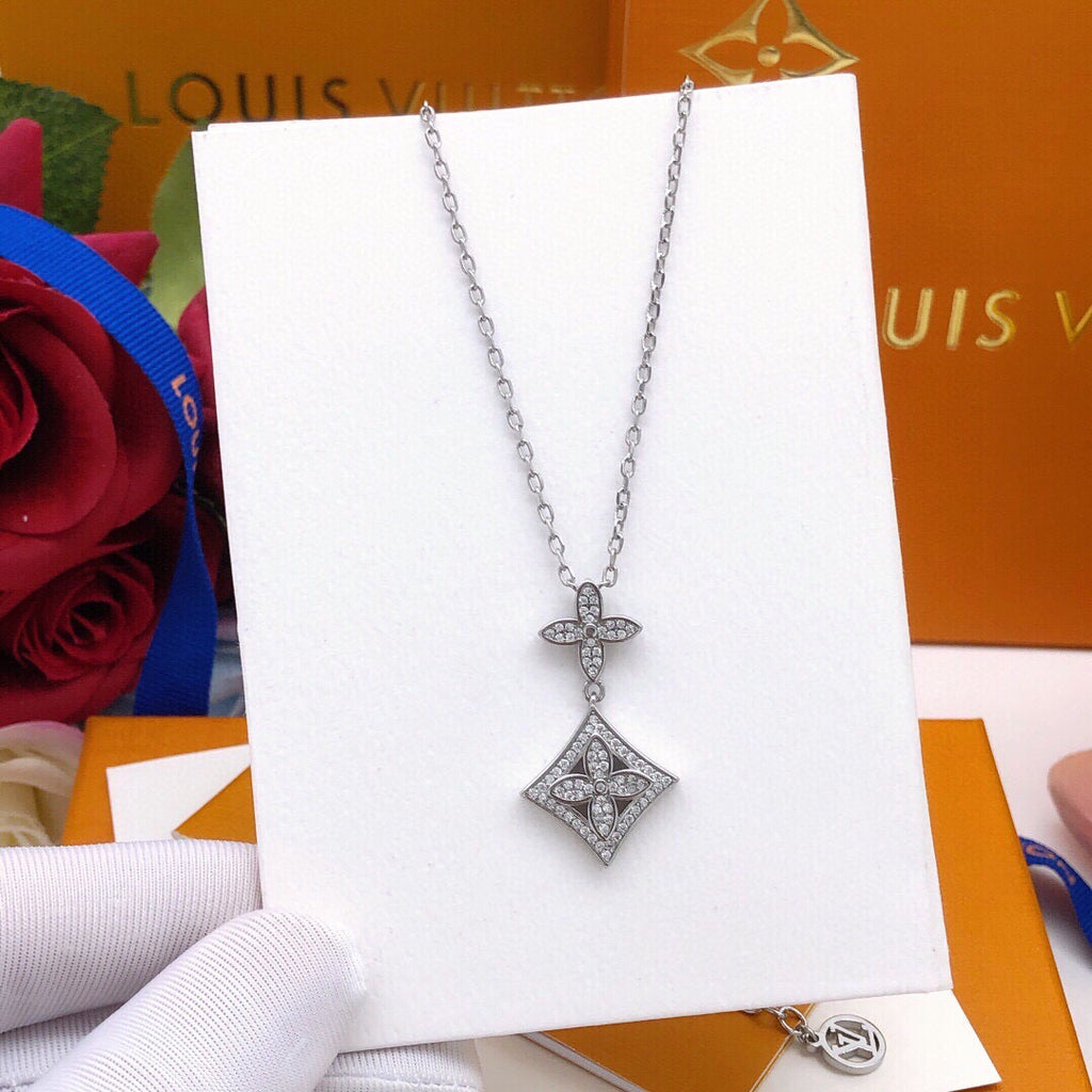 Geometric Emblem Pendant Necklace in Silver-Tone – Silver Detail – Design 003 main product view