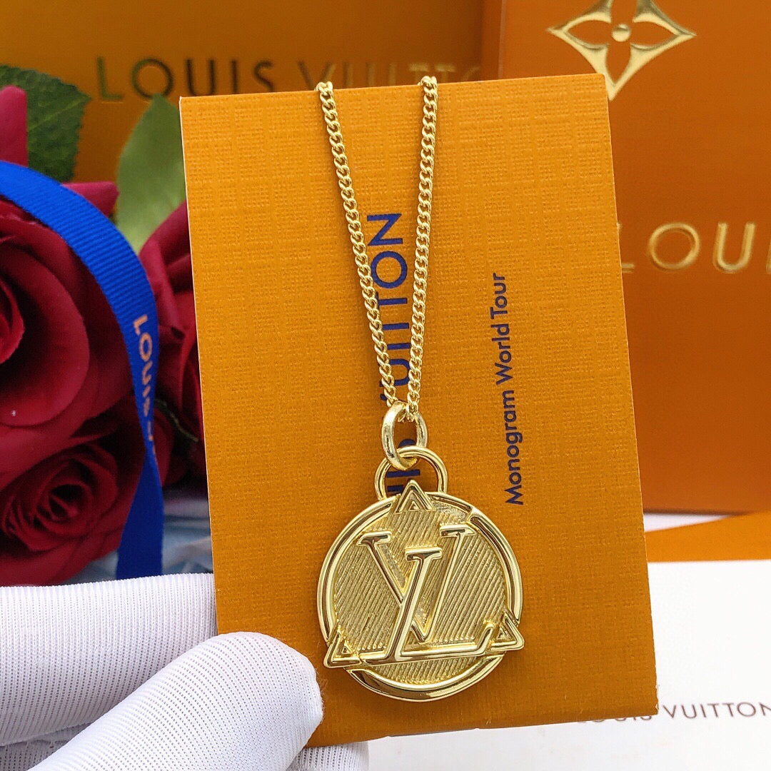 Round Pendant Necklace in Gold-Tone – Design 004 front product view
