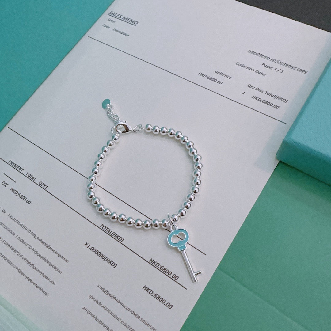 Signature Motif Bracelet in Silver-Tone – Vintage Detail – Design 14 front product view