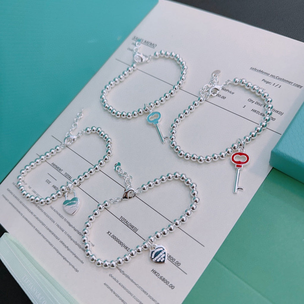 Signature Motif Bracelet in Silver-Tone – Vintage Detail – Design 12 main product view