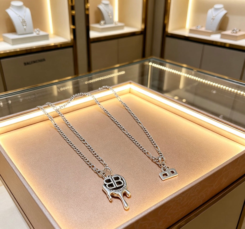Geometric Emblem Pendant Necklace in Polished Metal-Tone – Vintage Detail – Design 029 side detail