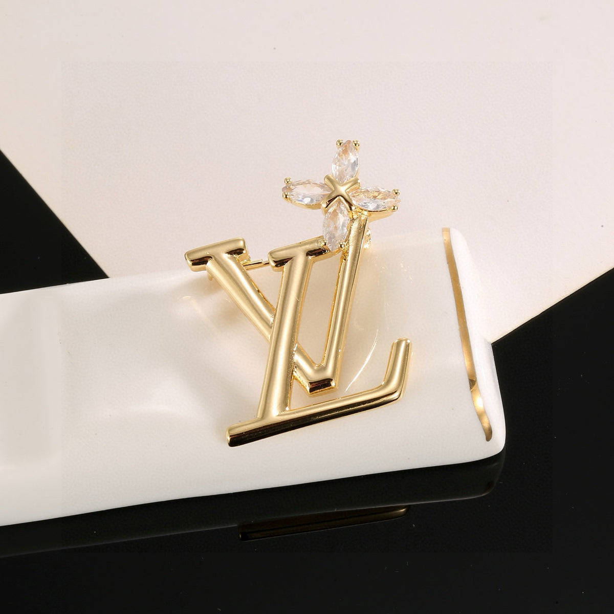 Letter Emblem Brooch in Polished Metal-Tone – Design 001 detail view
