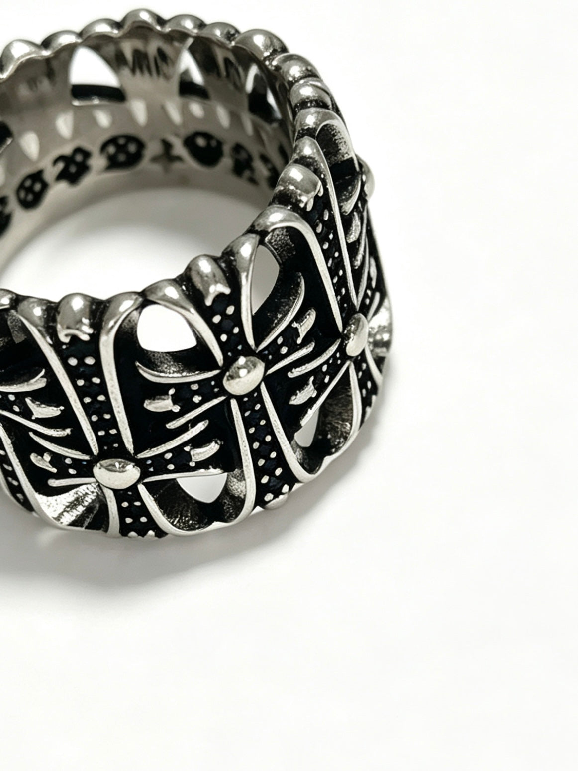 Cross Statement Ring in Metal-Tone – Design 06 side detail