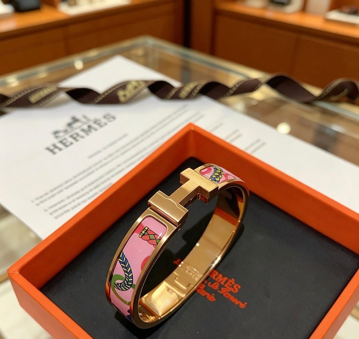Horse Bangle in Gold-Tone – Enamel Detail – Design 010 front product view