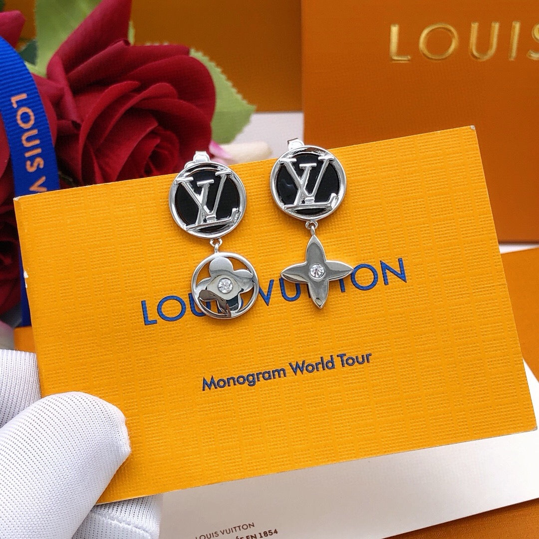 Round Stud Earrings in Gold-Tone – Black Detail main product view