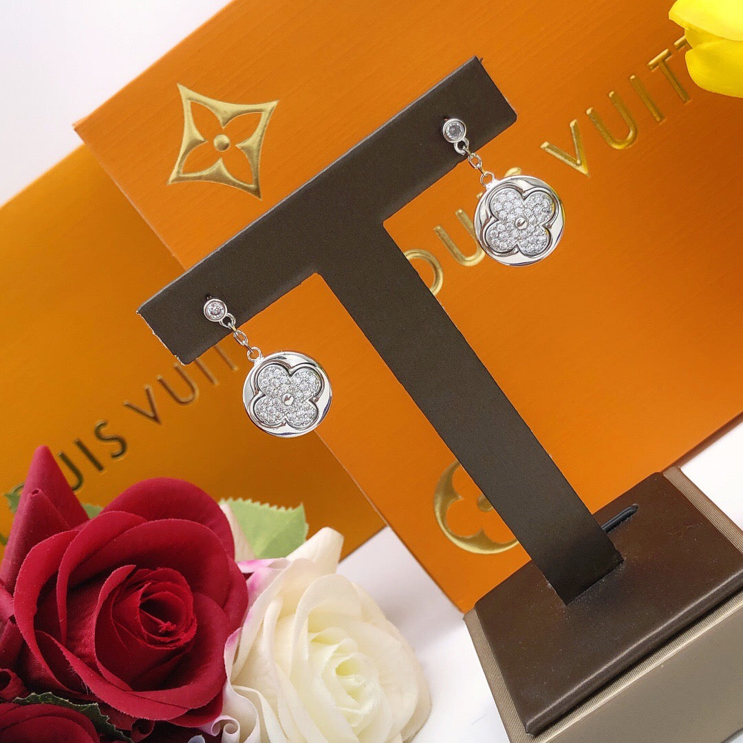 Geometric Emblem Stud Earrings in Silver-Tone – Silver Detail main product view