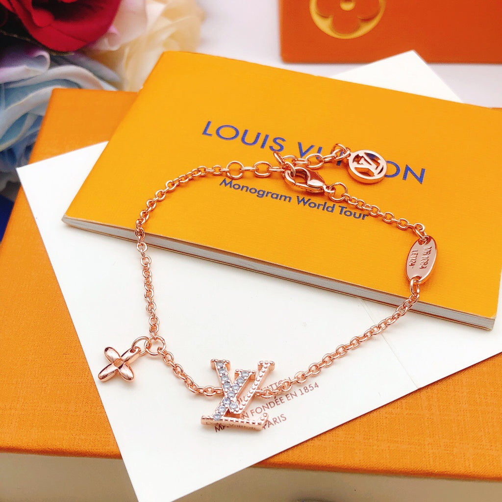 Geometric Emblem Bracelet in Rose-Gold-Tone – Rose Gold Detail – Design 003 main product view