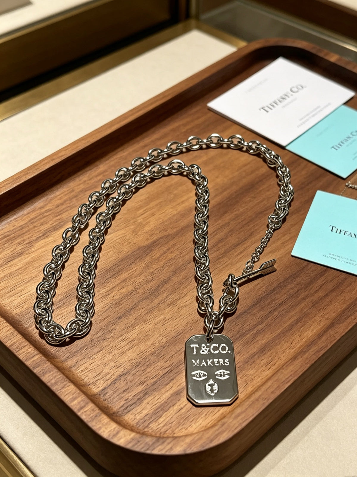 Signature Motif Pendant Necklace in Silver-Tone – Vintage Detail – Design 03 side detail