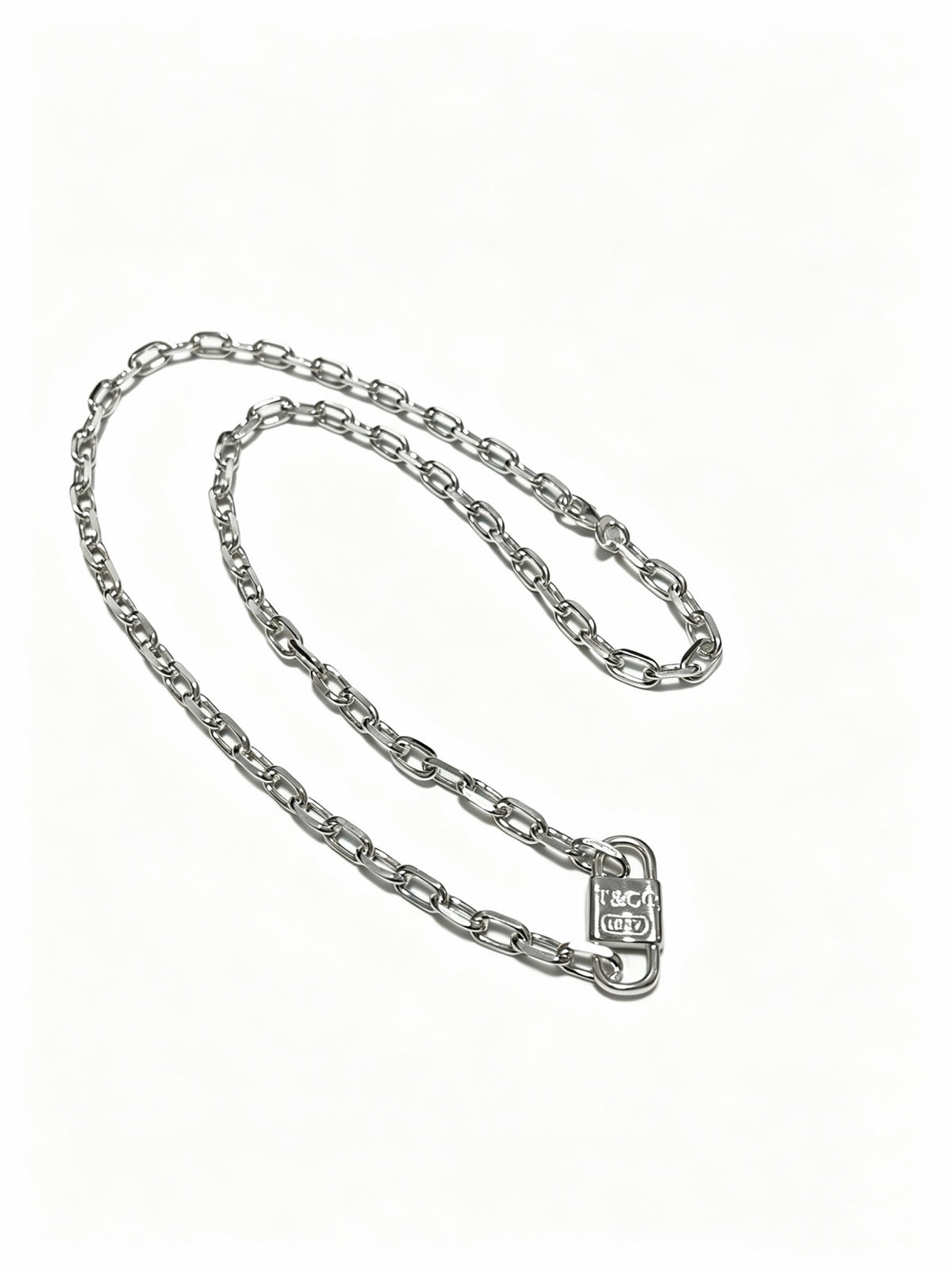 Signature Motif Pendant Necklace in Silver-Tone – Vintage Detail – Design 02 front product view