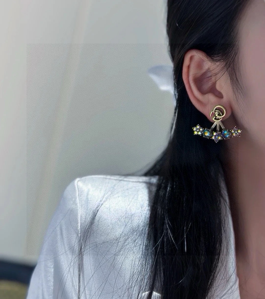 Double-G Emblem Stud Earrings in Gold-Tone – Design 004 front product view