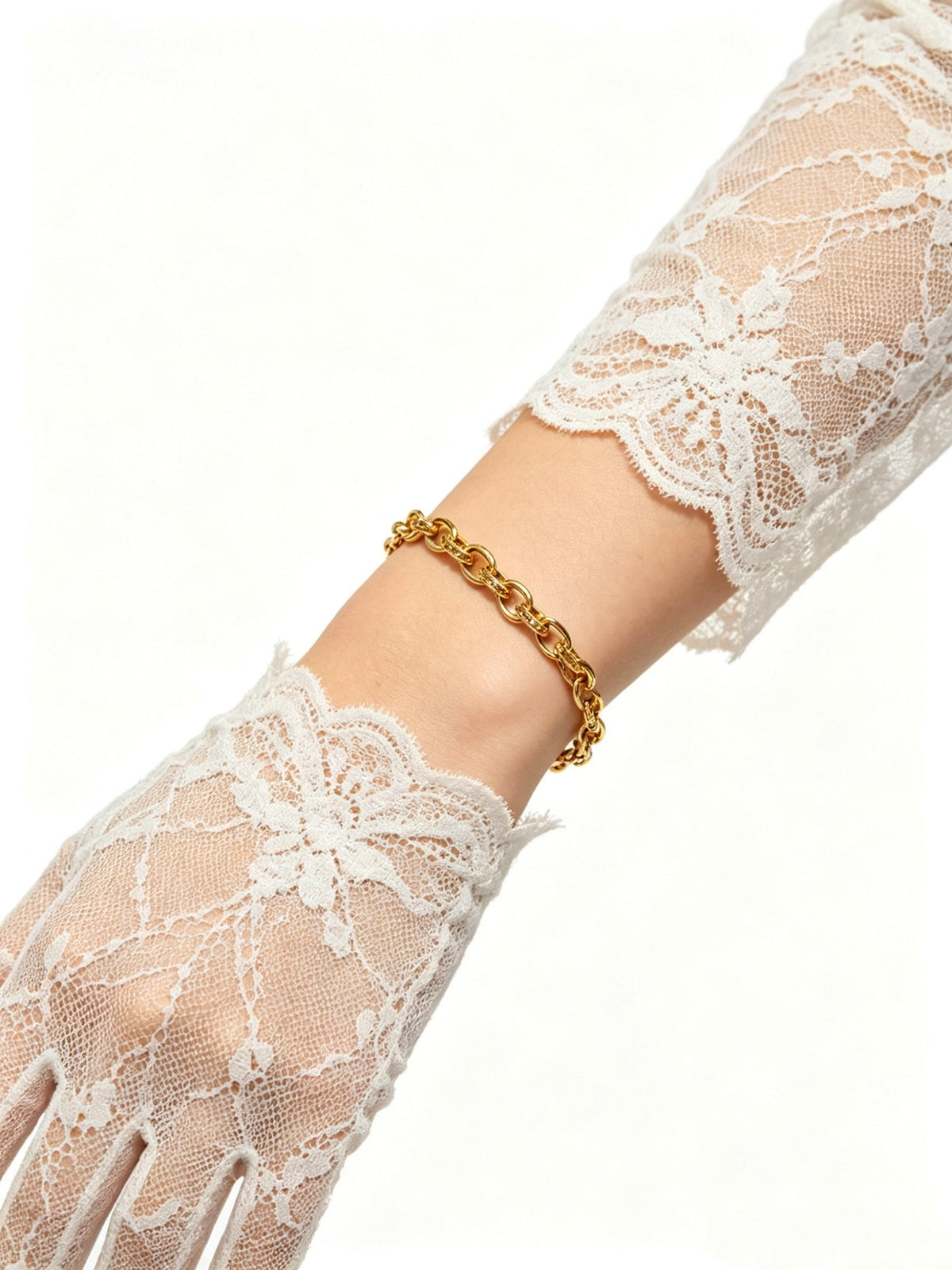 Martin Graham bracelet in polished metal-tone – side detail