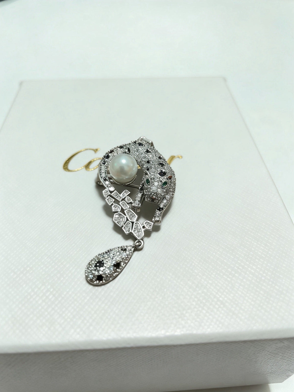 Martin Graham brooch in polished metal-tone – main product view