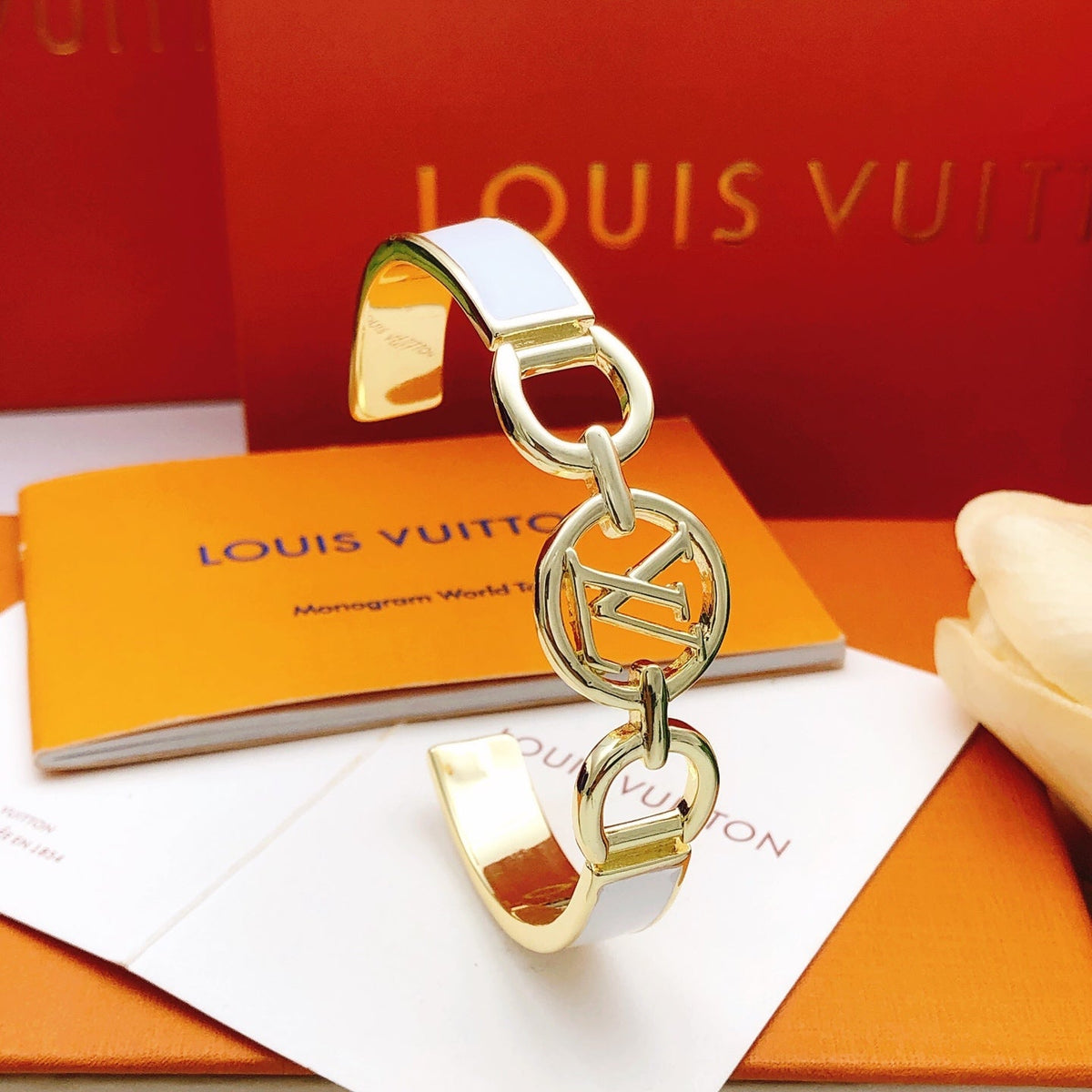 Martin Graham bangle in polished metal-tone – main product view