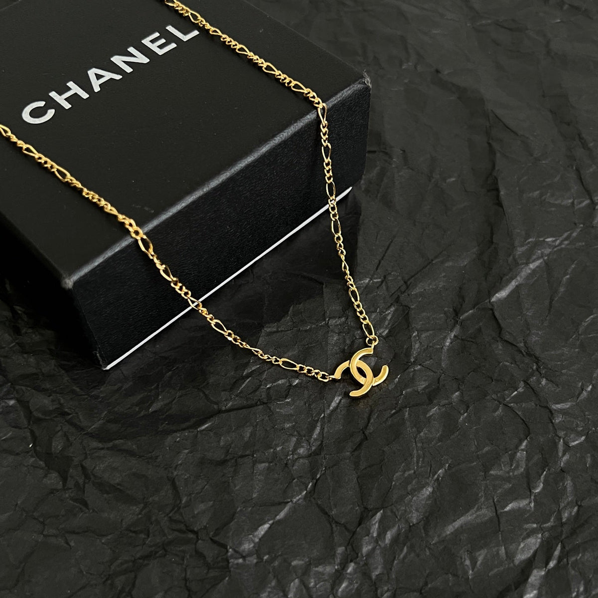 Martin Graham pendant necklace in polished metal-tone – main product view