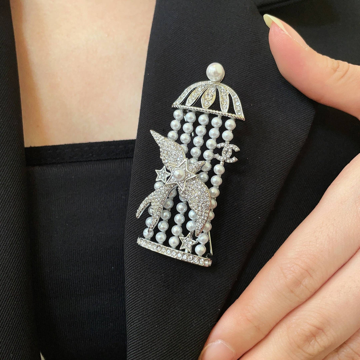 Martin Graham brooch in polished metal-tone – main product view
