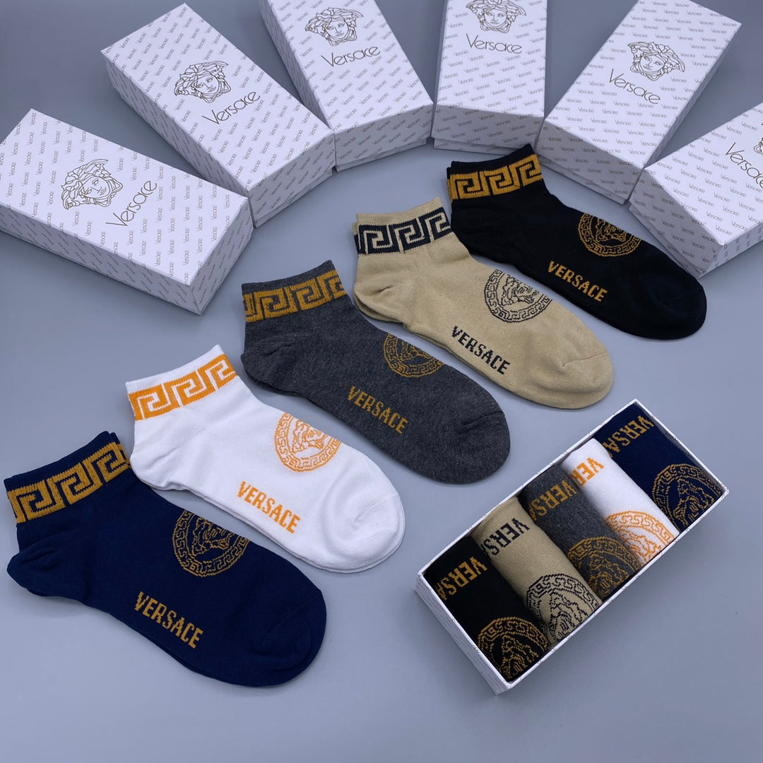 Versace Greek-Key And Medallion No-Show Socks