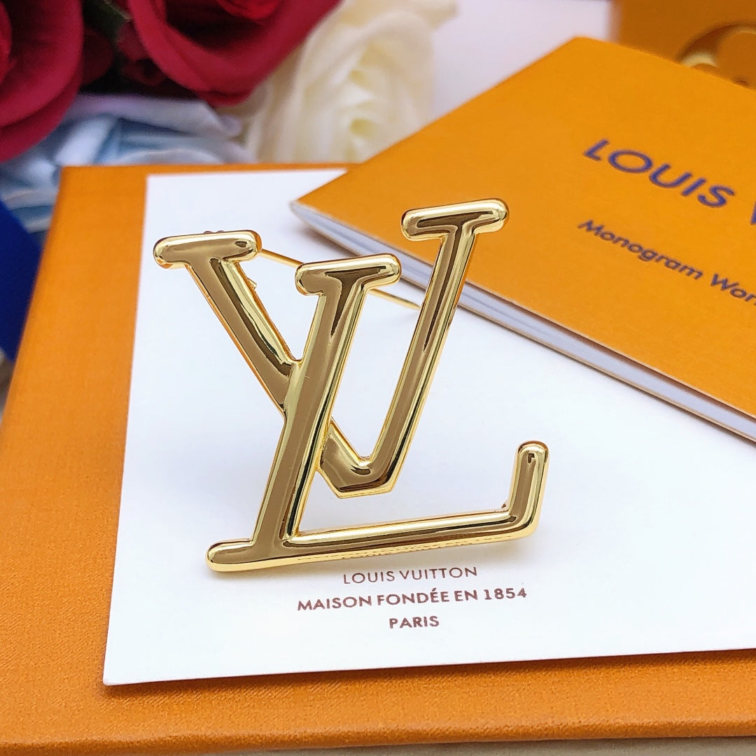 Martin Graham brooch in polished metal-tone – main product view